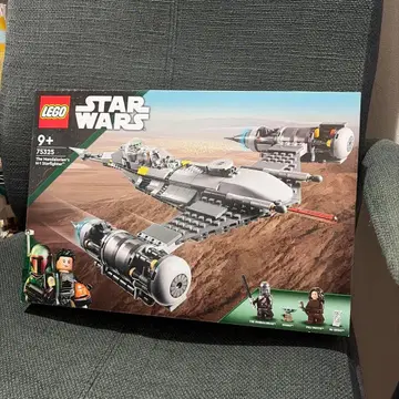 LEGO 스타 워즈 75325 만달로리안
