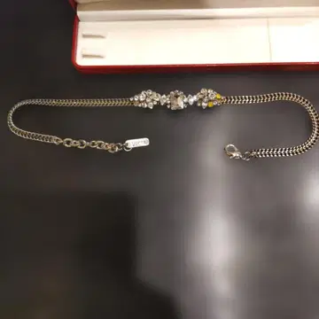 rada 비즈 목걸이