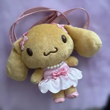 산리오퓨로랜드 한정판 시나모롤 20주년 봉제인형 미니백 모카