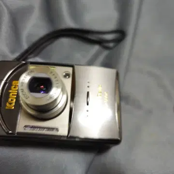 Konica 코니카 Revio KD-500Z 디지털카메라 | 브랜드 중고거래 플랫폼