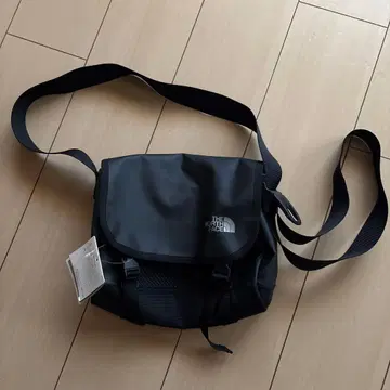 THE NORTH FACE 블랙 메신저 백