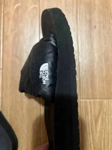 THE NORTH FACE 블랙 슬라이드 샌들