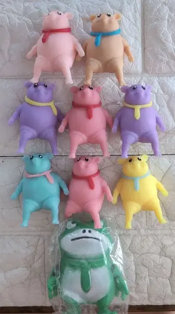 스퀴즈 돼지 개구리