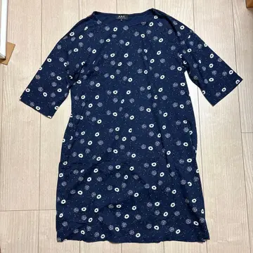 A.P.C. 플라워 민들레 도트 원피스 튜닉