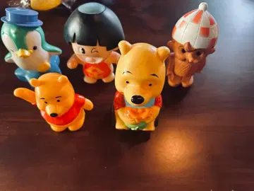 푸우 긴타로 펭귄 저금통 피규어 B