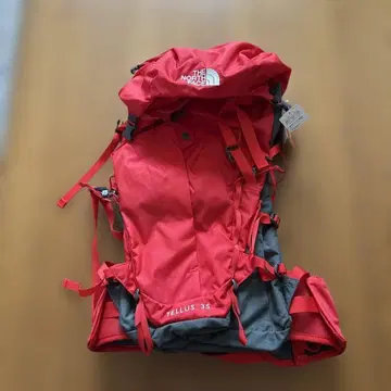 THE NORTH FACE TELLUS 35 백팩