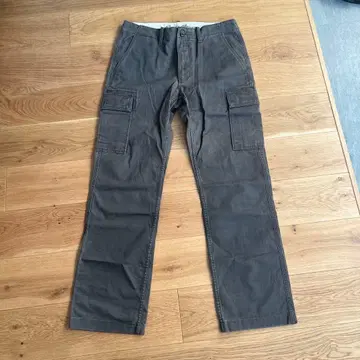 Eddie Bauer 그레이 카고 팬츠