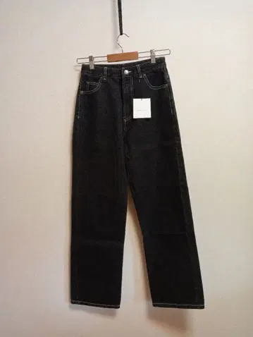 (카프리슈 마쥬) 13oz 하이웨스트 스트레이트 데님