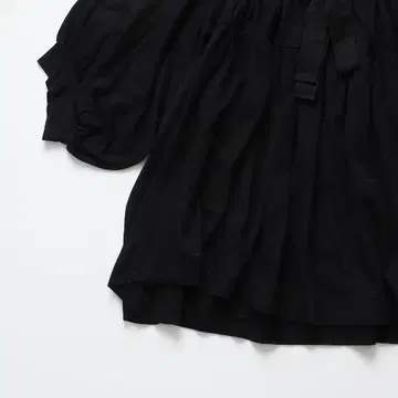 tricot COMME des GARCONS Frill Top | 브랜드 중고거래 플랫폼, 번개장터 tricot COMME des GARCONS Frill Top | 브랜드 중고거래 플랫폼, 번개장터
