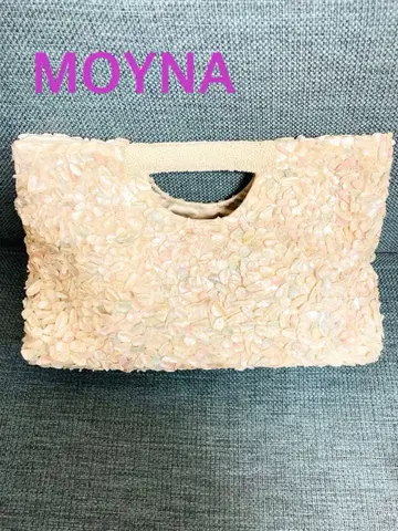 새상품급 MOYNA 쉘 비즈 핸드백