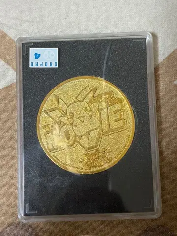 포켓몬 영화 기념 메달 루기아 디자인