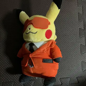 피카츄 봉제 인형 단원 놀이 플레어단 포켓몬 센터 한정판