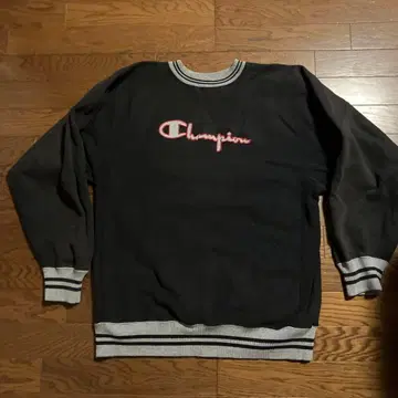90년대 USA제 Champion Reverse Weave 맨투맨