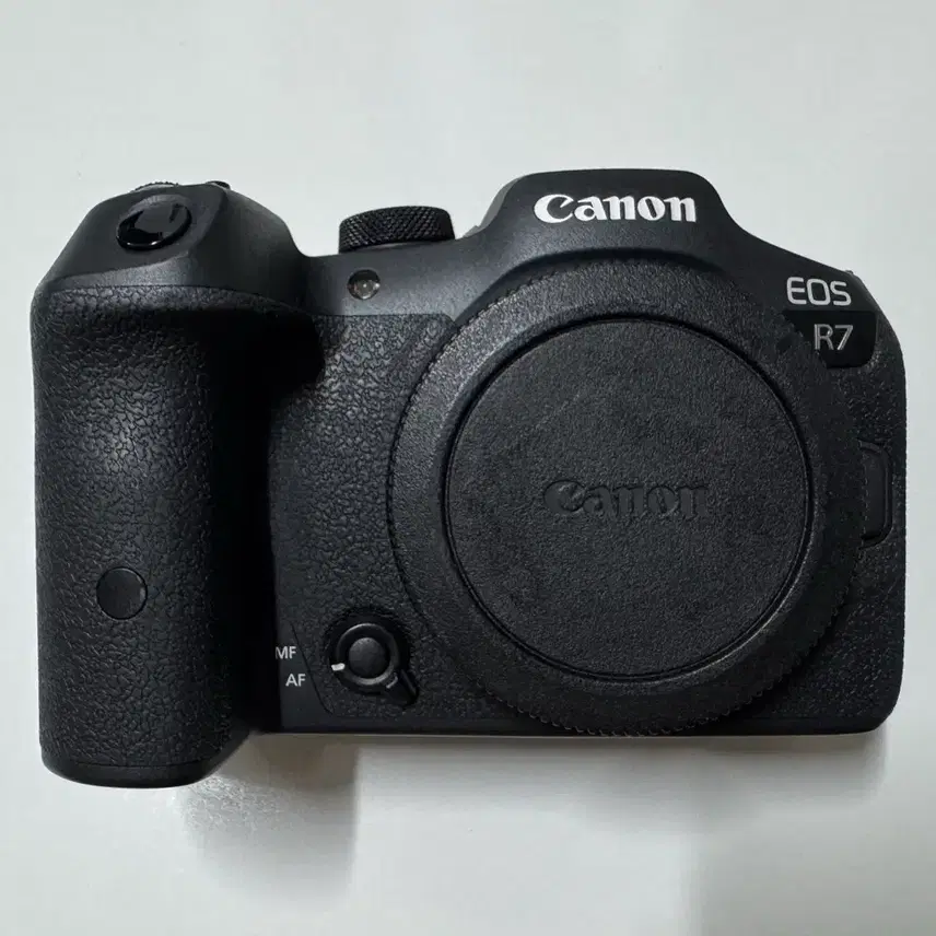 캐논 EOS R7 미러리스