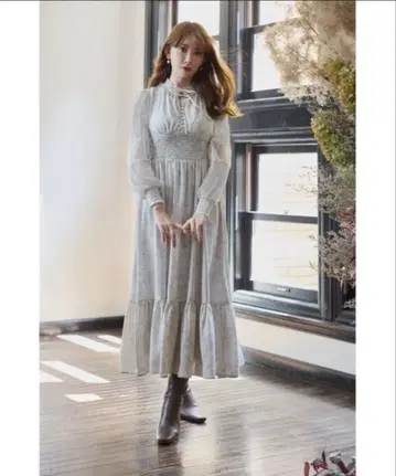 Herlipto Winter Floral Long-sleeve Dress