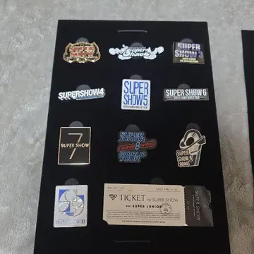 SUPER JUNIOR ANNIVERSARY EDITION 굿즈