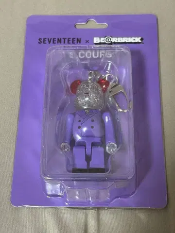세븐틴 에스쿱스 베어브릭