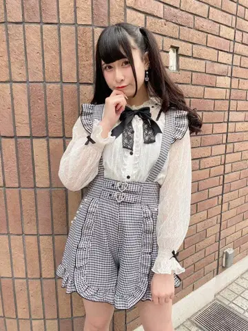 LIZLISA 리즈리사 서스펜더 포함 숏팬츠