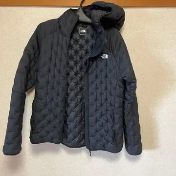 THE NORTH FACE 블랙 컬러 다운 자켓 L 사이즈
