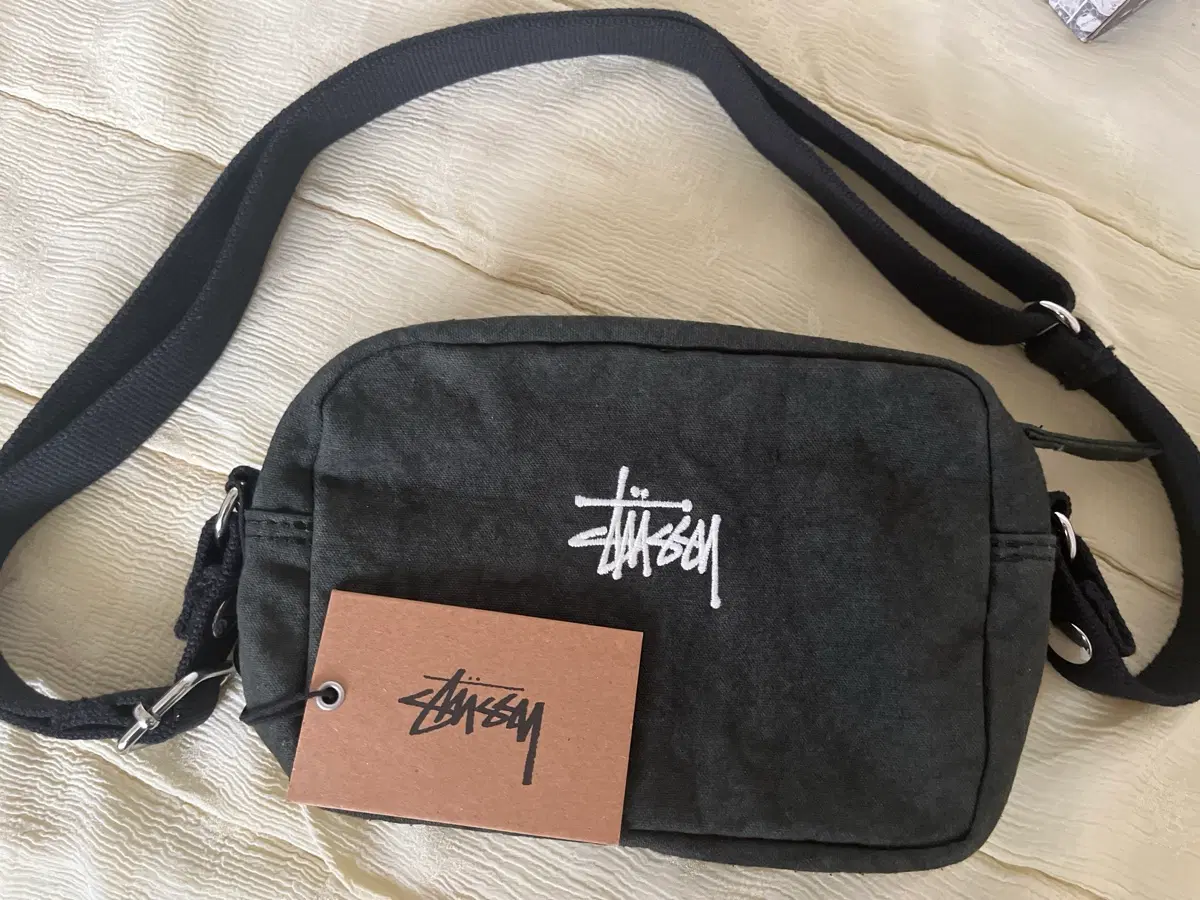 Stussy canvas side pouch | 브랜드 중고거래 플랫폼, 번개장터