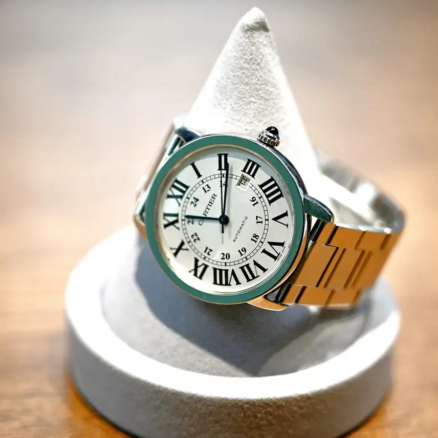 까르띠에 롱드솔로시계 XL 42mm 사진 6