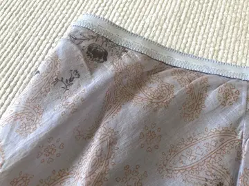 [ 츠모리치사토 ] 새상품급 페이즐리 무늬 플레어 스커트