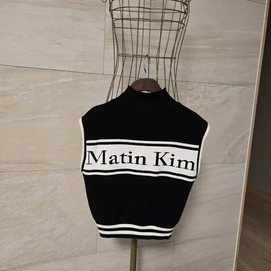 Mischief Rhombus Hooded Knit Vest Black S | Bunjang Global