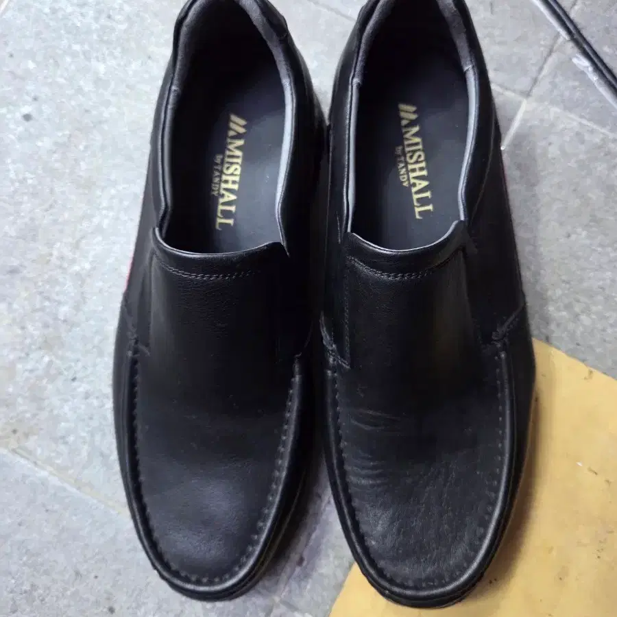 Melvin By Tandy Men display picture 1