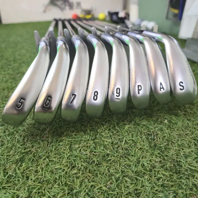 캘러웨이 APEX FORGED CF19  MODUS TOUR105 S