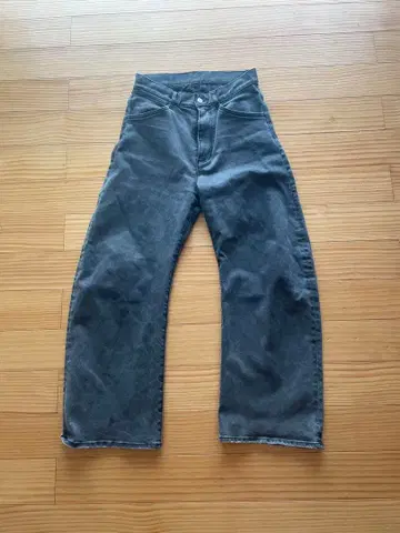 attachment 수피마 코튼 스트레치 데님 커브 팬츠 청바지