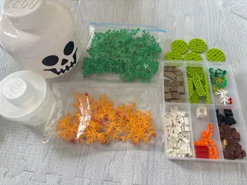 LEGO 나뭇잎 풀 나무 스켈레톤 박스 묶음 판매