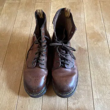레어 잉글랜드제 Dr.Martens 8홀 UK4
