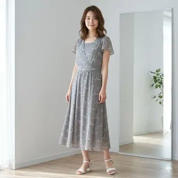 새상품급 로라 애슐리 컬렉션 플라워 롱 원피스 그레이 11호
