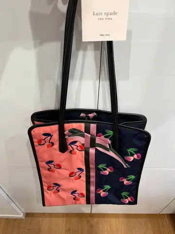 가격 인하 가능 KATE SPADE BEAMS COUTURE 체리 토트백