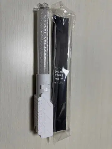 AAA DOM TOUR 2019 + PLUS 응원봉