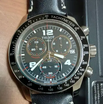 새상품급 TISSOT 크로노그래프 손목시계 쿼츠