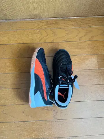 PUMA 풋살화 블랙/오렌지 25.5cm