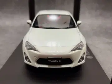 1/18 오토아트 도요타 86 GT RHD 리미티드