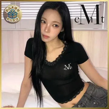 새상품 무센토 사니아 레이스 V넥 반팔 티 BLACK 블랙 하프 기장