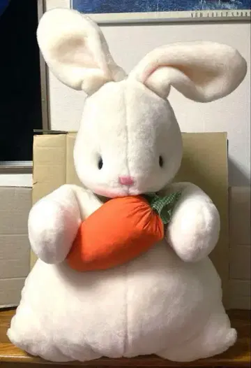 80년대 빈티지 토끼 당근 봉제 인형 80cm 레트로 당시물