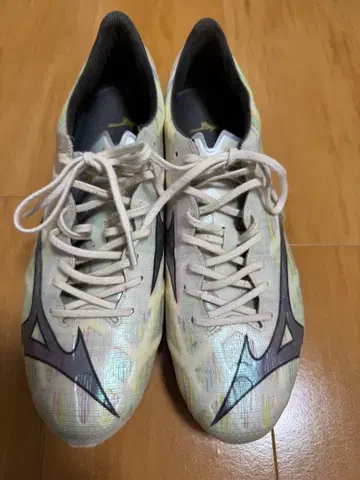 미즈노 축구화 스파이크 알파 2 엘리트 27.5cm