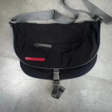 PRADA  SPORT ARCHIVE  99ss ショルダーバッグ SS1999 Prada sport crossbody bag available online and in @athoce.seoul