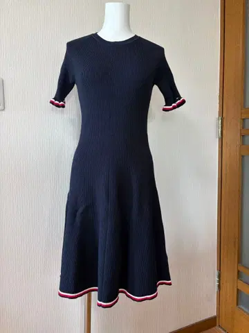 TOMMY HILFIGER 니트 원피스