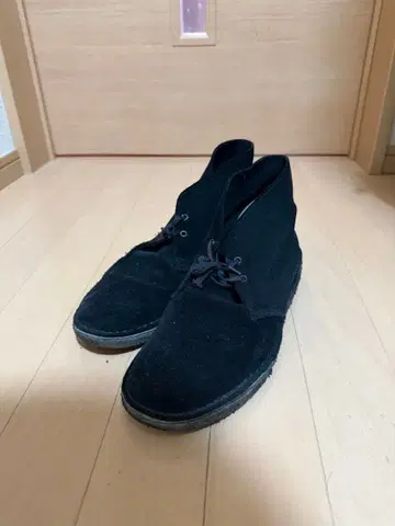 Clarks 디저트 부츠