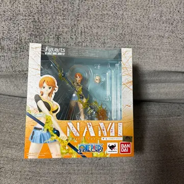 원피스 Figuarts ZERO 나미 피규어