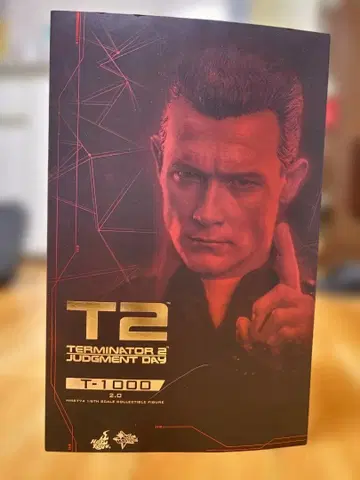 핫토이즈 T-1000 터미네이터 2.0