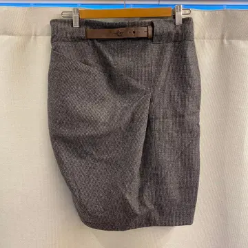 이탈리아제 브루넬로쿠치넬리 BRUNELLO CUCINELLI 입체 스커트
