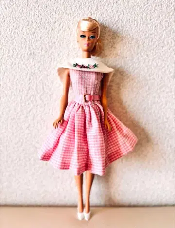 [기간 한정] Barbie 빈티지 복각 핑크 체크 드레스