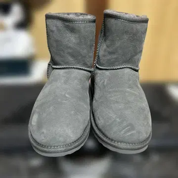 EMU 부츠