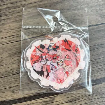 해즈빈 호텔 발렌타인 아크릴 키링 2026 호텔조